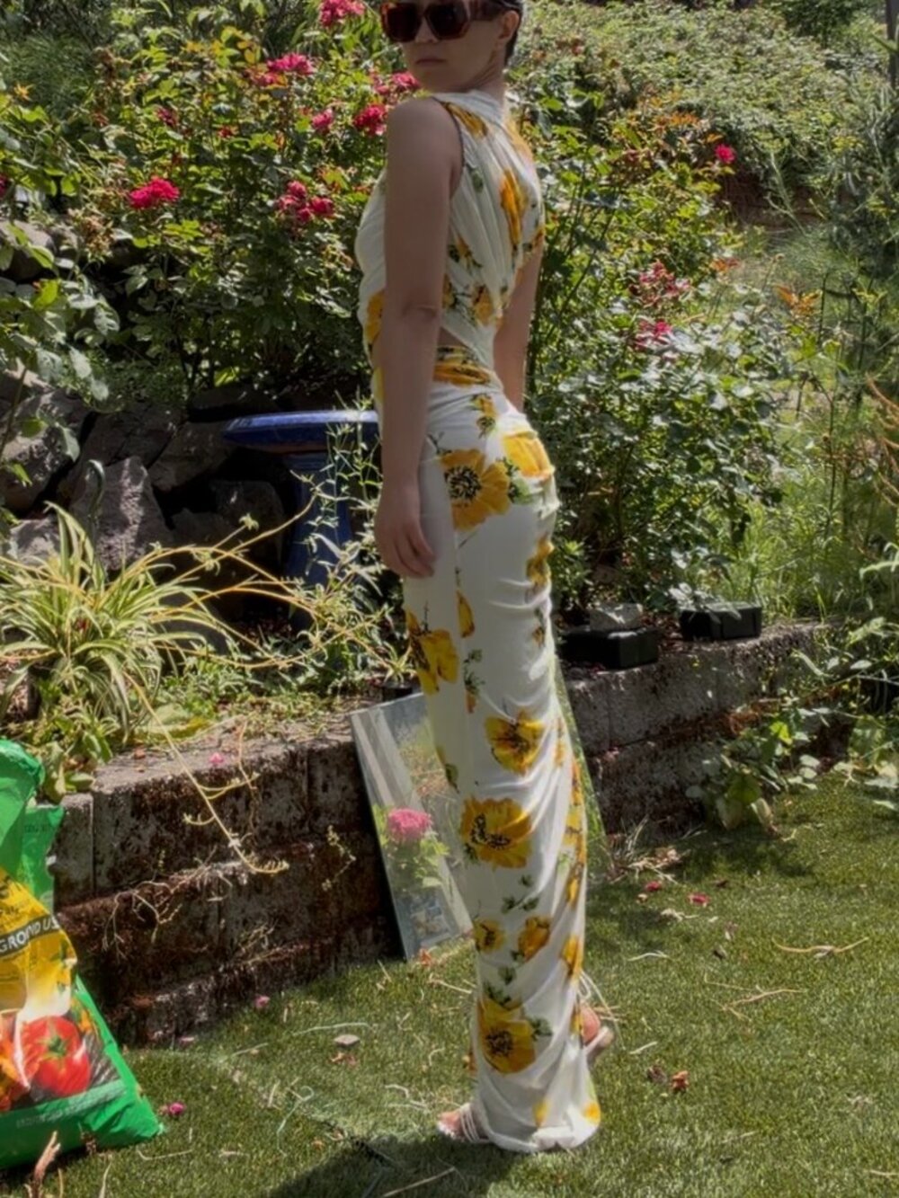 ALAÏA WHITE/YELLOW PRINTED CUTOUT DRESS - Picture 7 of 9